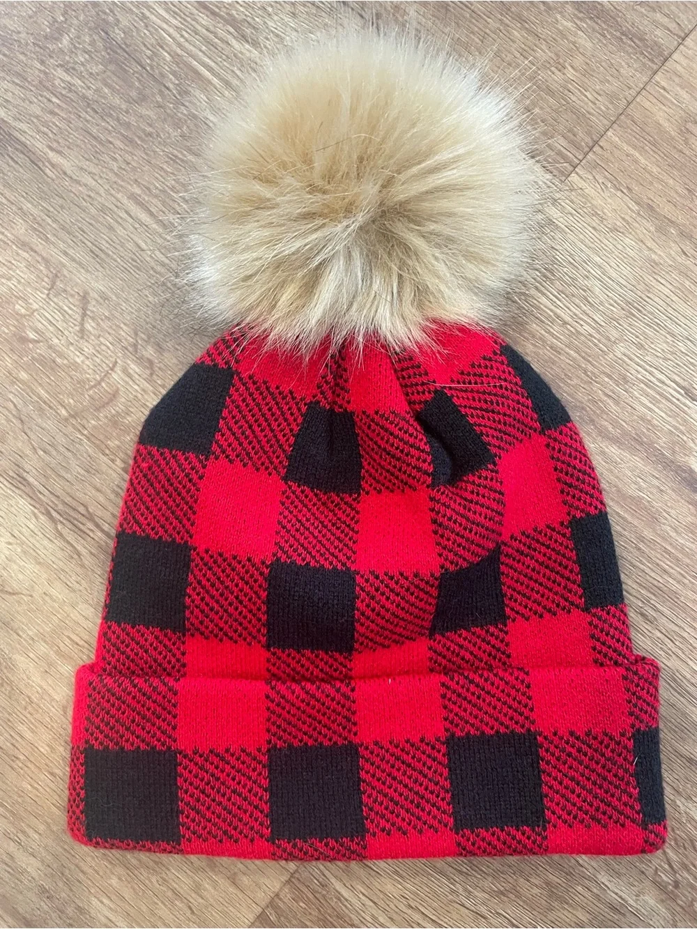 Buffalo Plaid Pom Pom Beanie - Red/Black